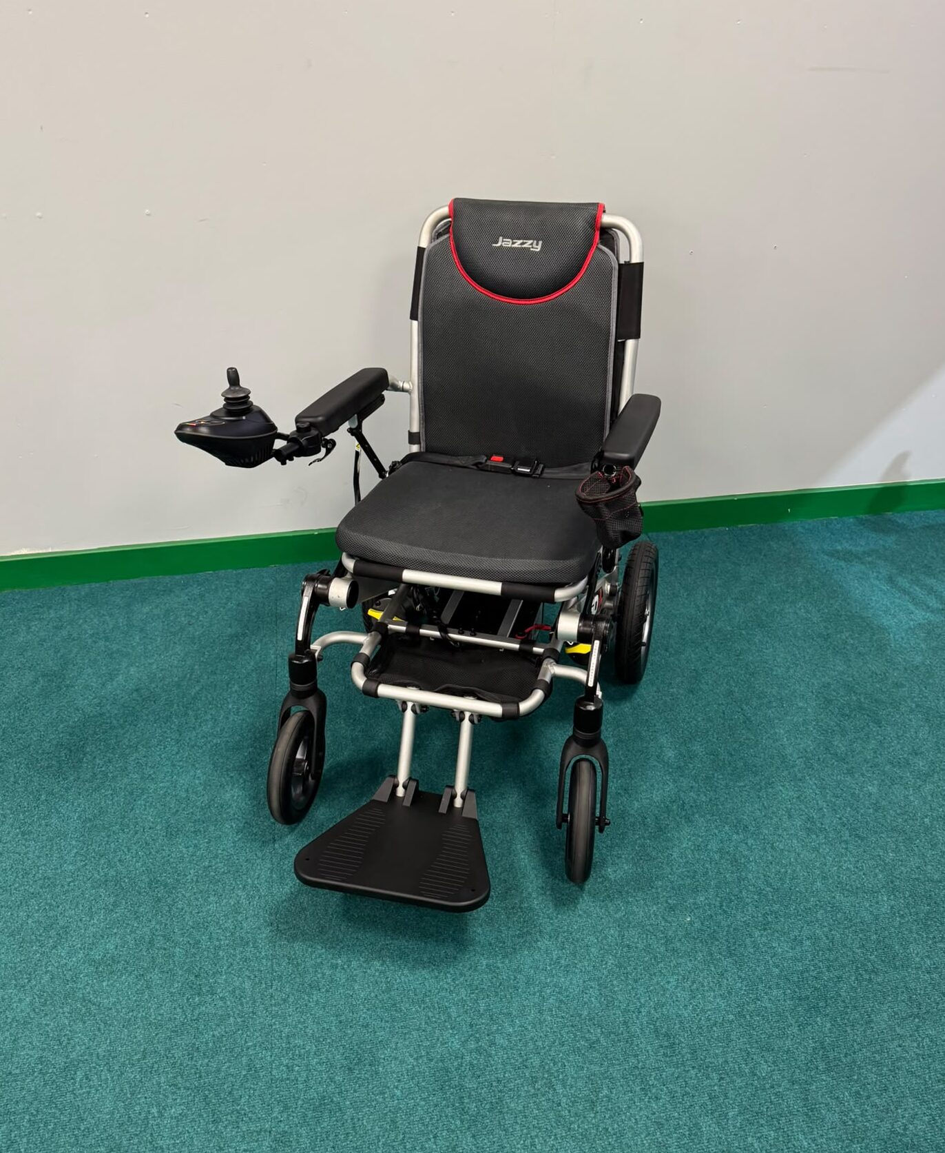 Jazzy I-Go Plus
